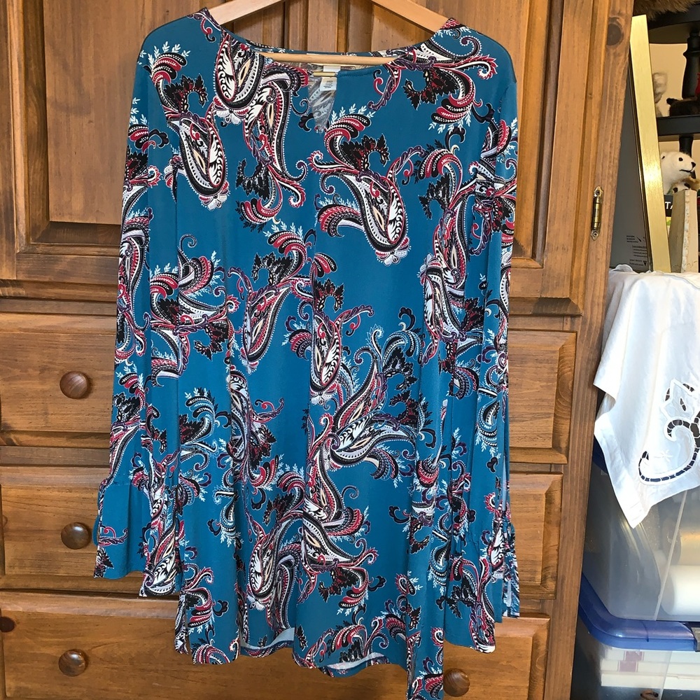 WHBM Paisley Tunic with gold accent Size Large